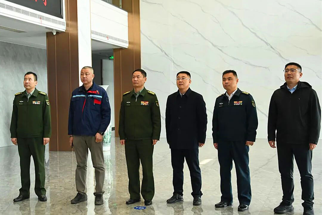 临沂市委常委、军分区政委胥成锋到罗庄区调研